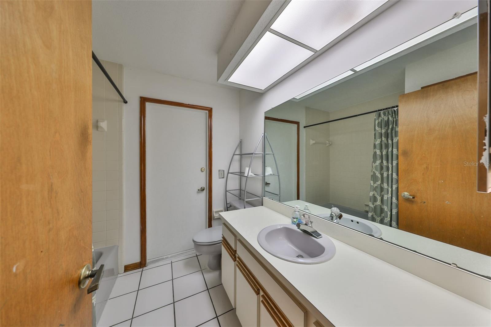 2609 MANOR OAK DR — photo 33