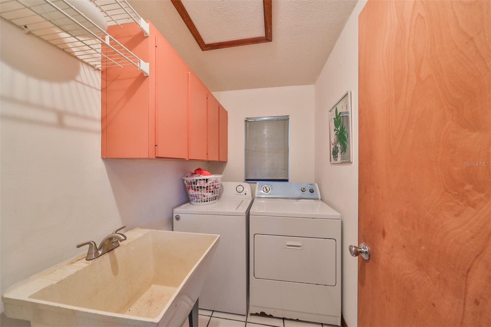 2609 MANOR OAK DR — photo 40