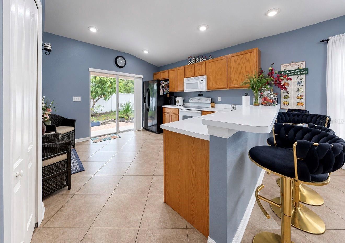 7746 CARRIAGE POINTE DR — photo 15