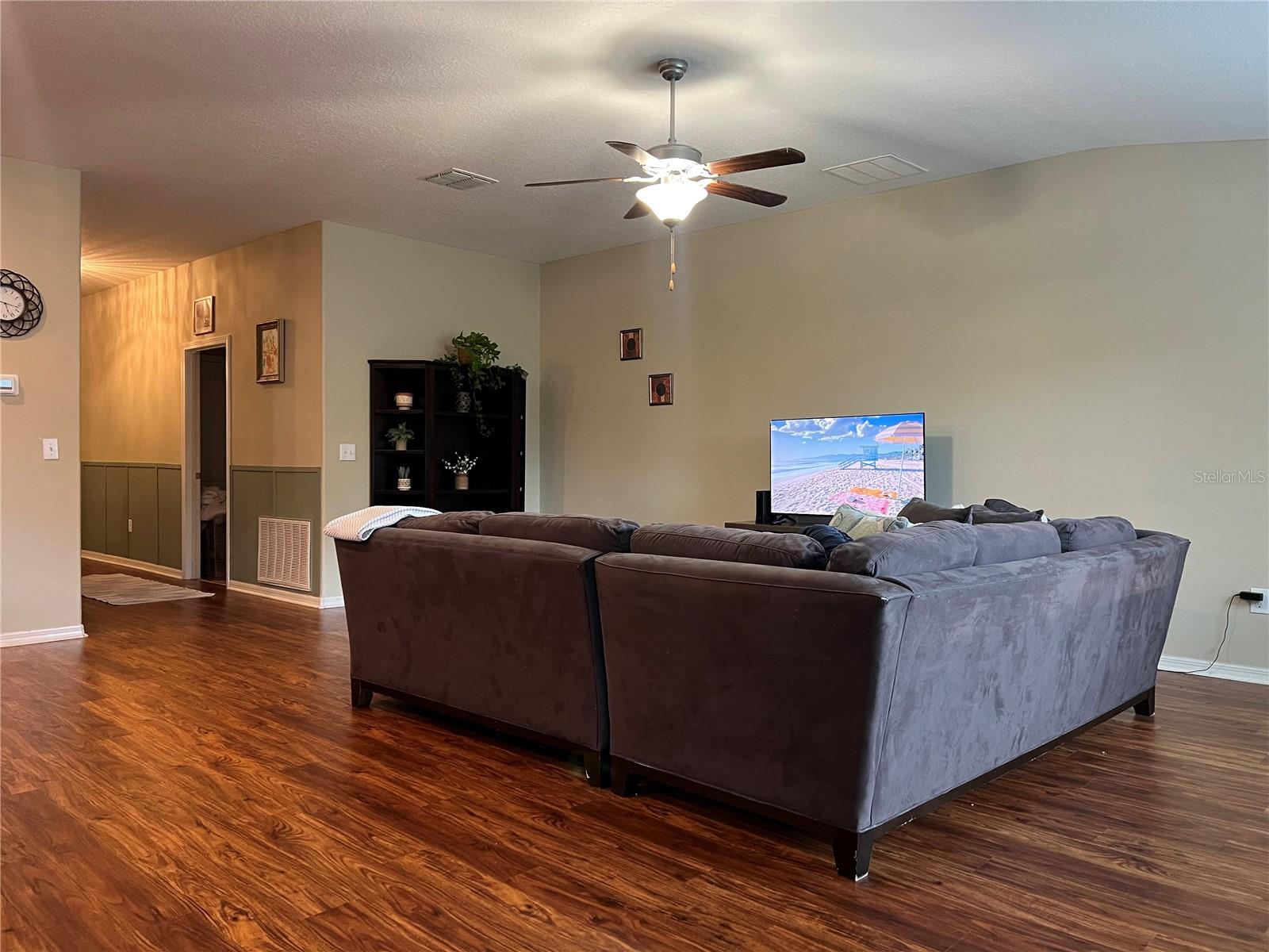 4908 BABBLING BROOK LN — photo 10