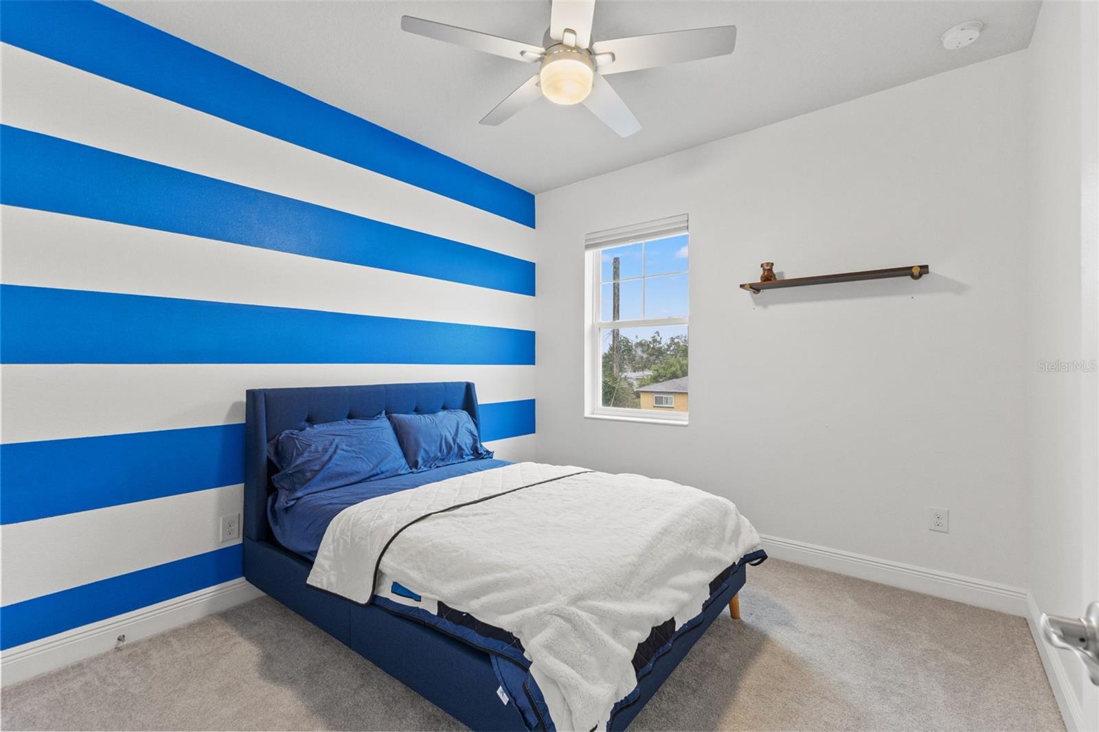 4009 W CARMEN ST — photo 29