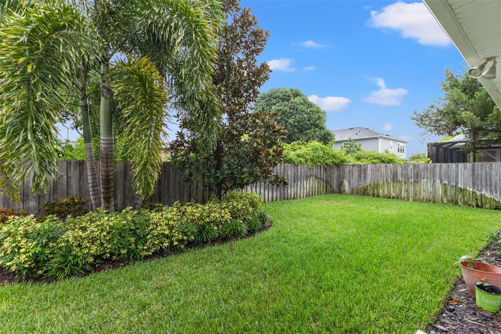 4009 W CARMEN ST — photo 35