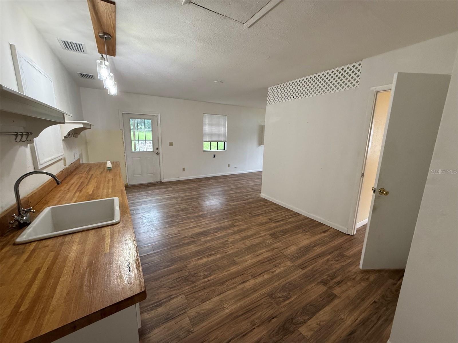 36146 BROWNING RD — photo 12
