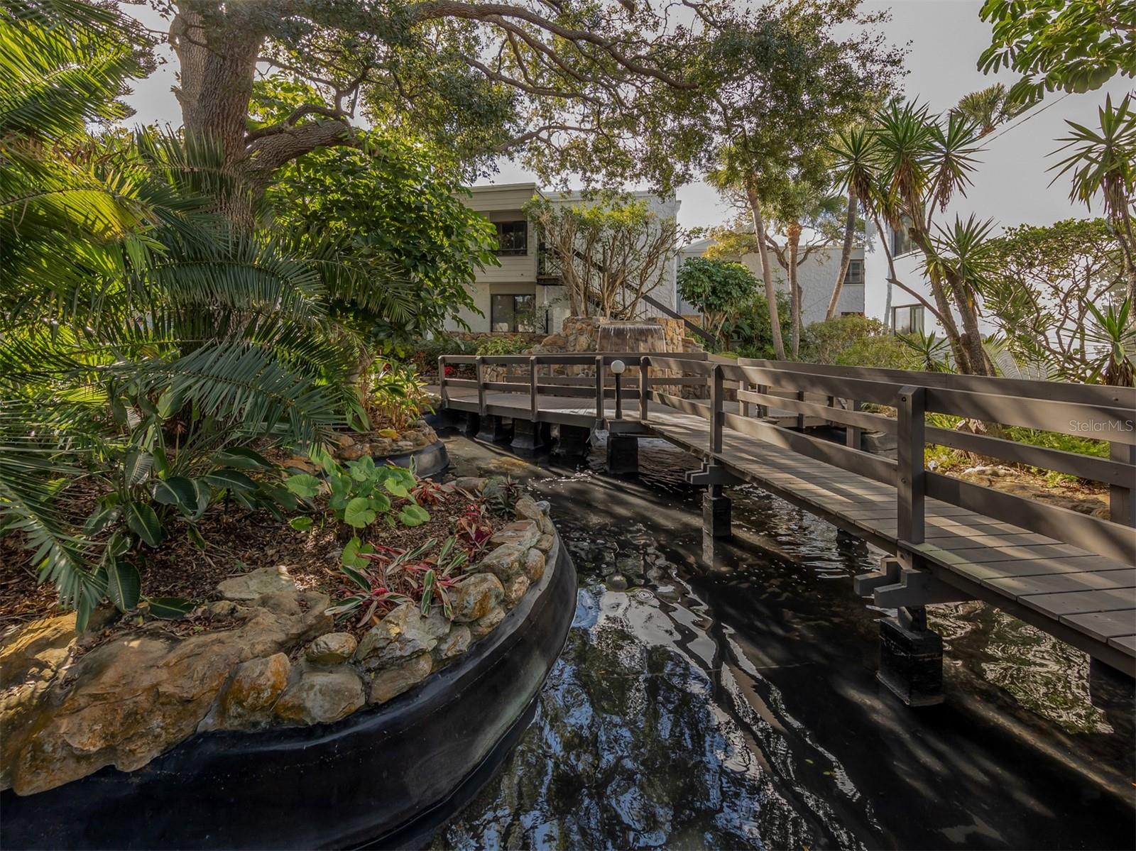 1555 TARPON CENTER DR #247 — photo 38