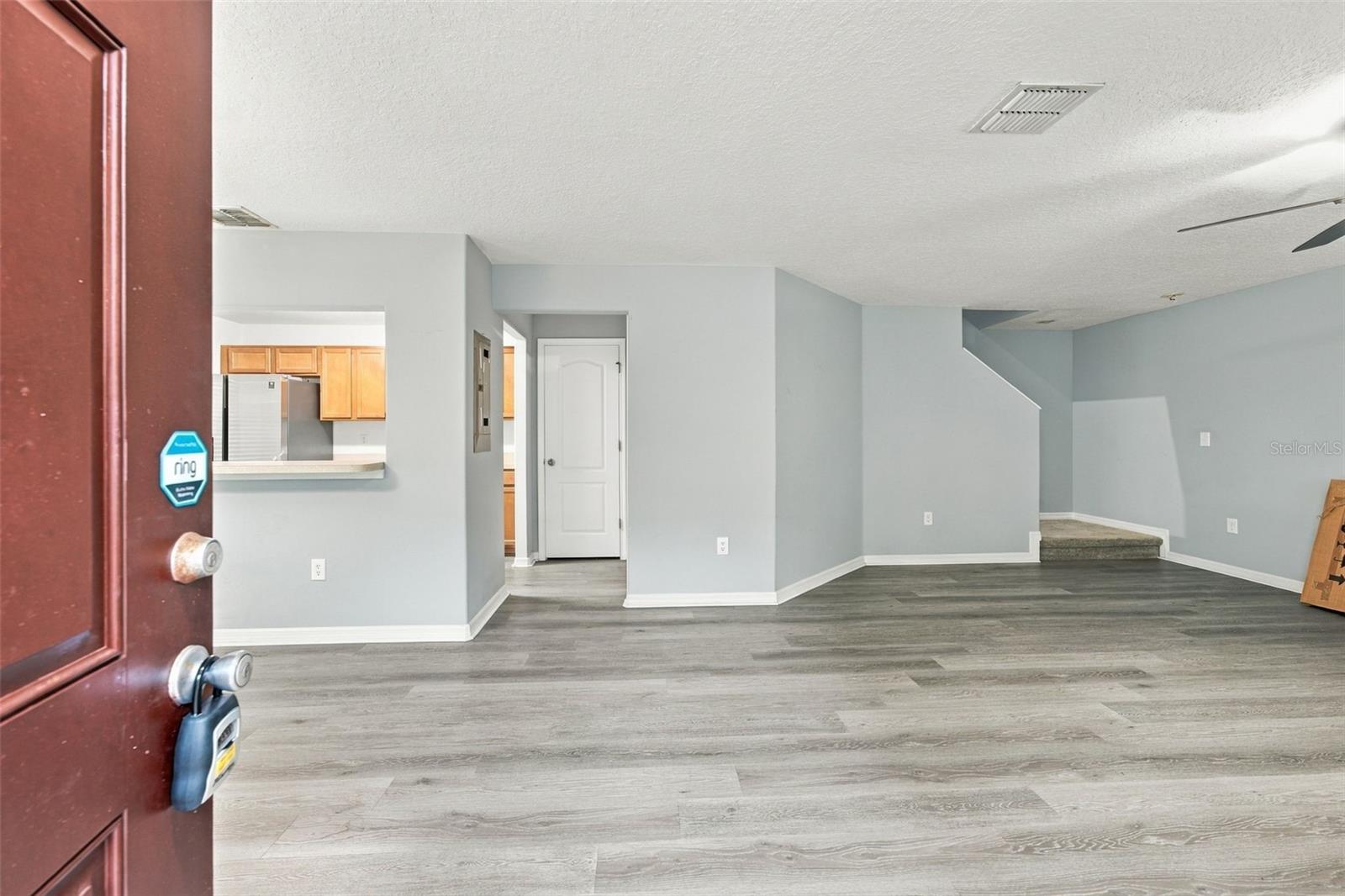 37640 AARALYN RD — photo 2