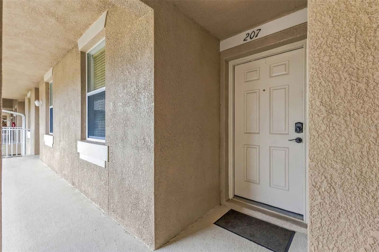 1003 FAIRWAYCOVE LN #207 — photo 35