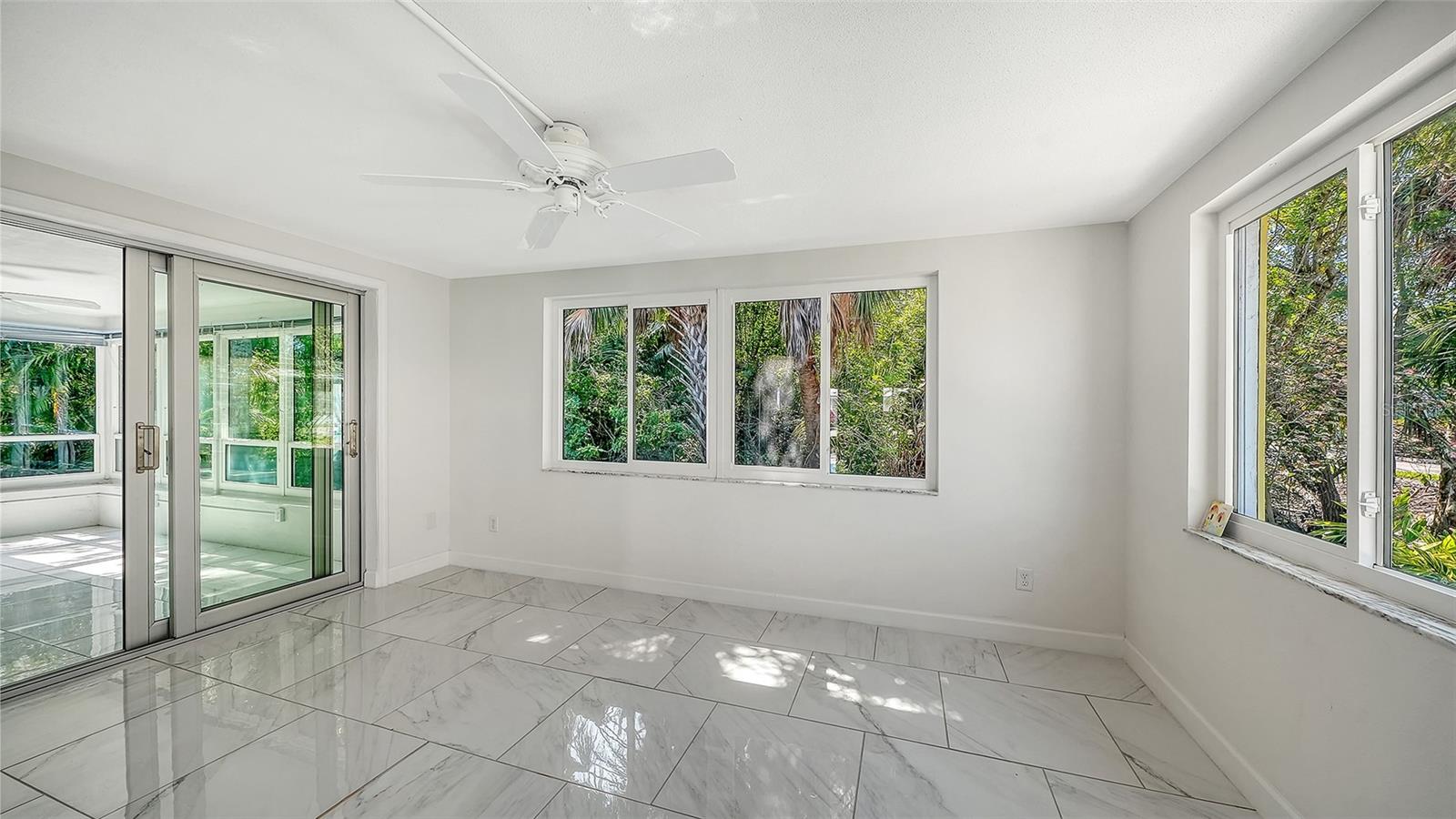 554 SPANISH DR S — photo 31