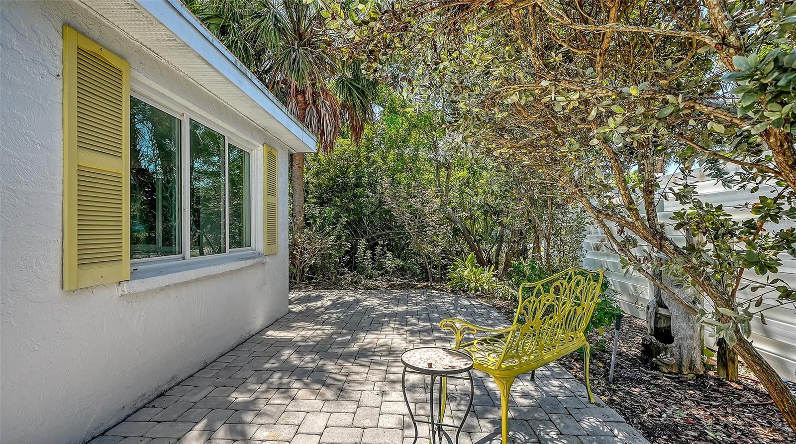 554 SPANISH DR S — photo 40