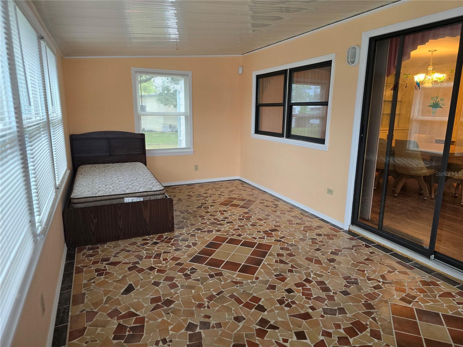 16802 HARLEY ST — photo 44