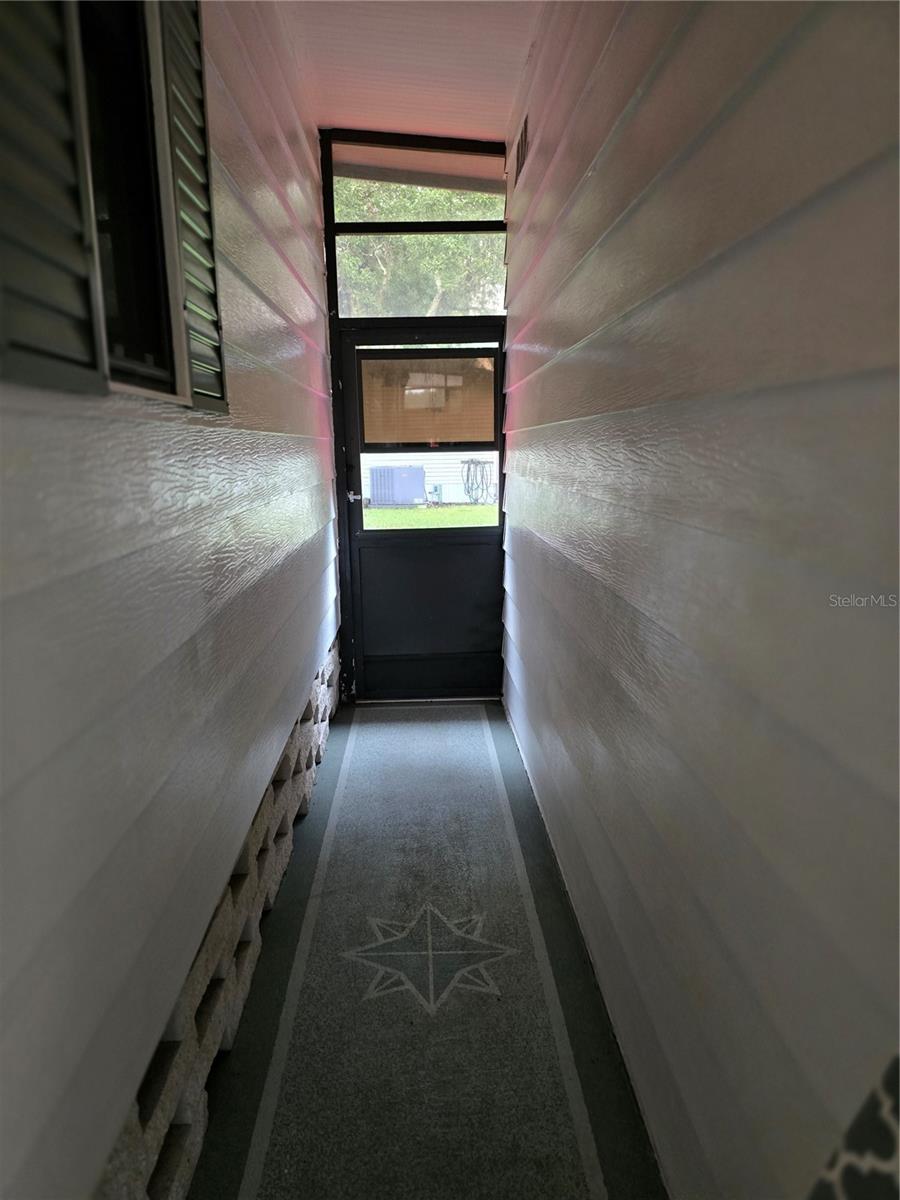 16802 HARLEY ST — photo 13