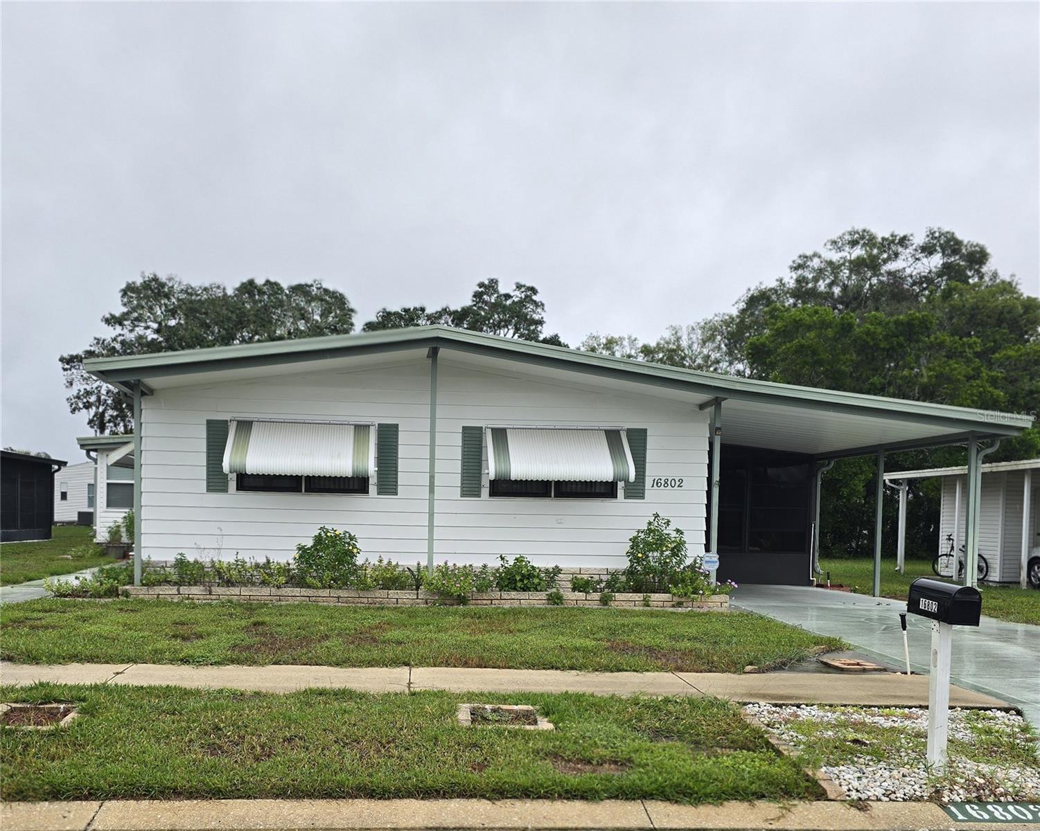 16802 HARLEY ST — photo 2