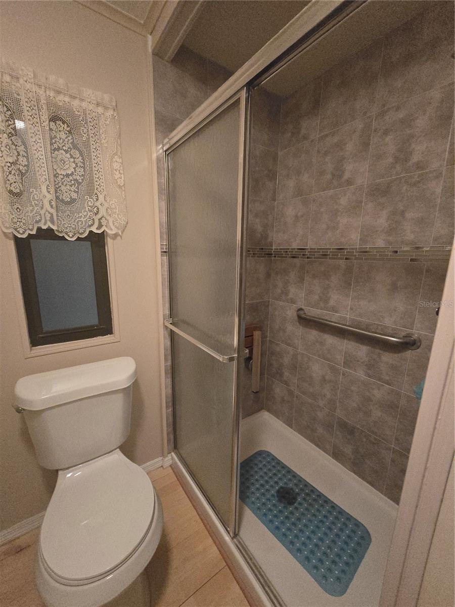 16802 HARLEY ST — photo 35