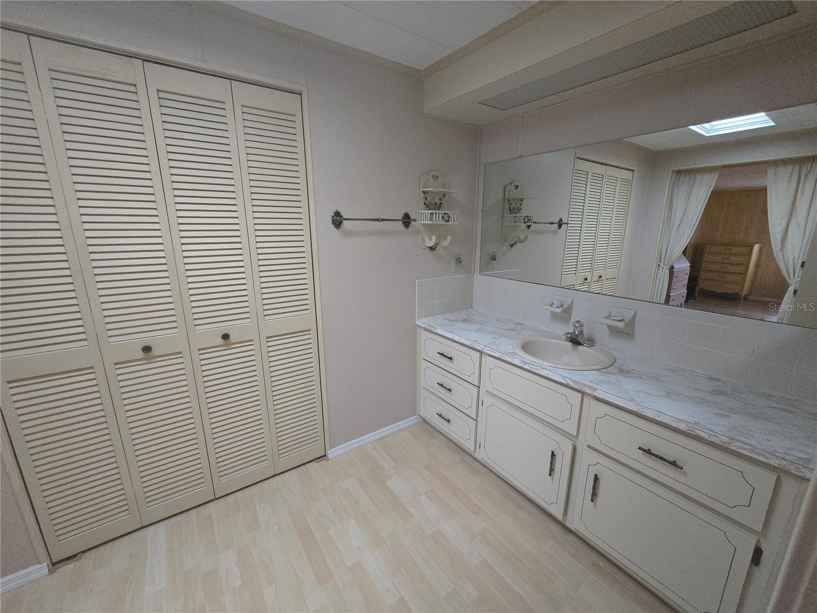 16802 HARLEY ST — photo 37