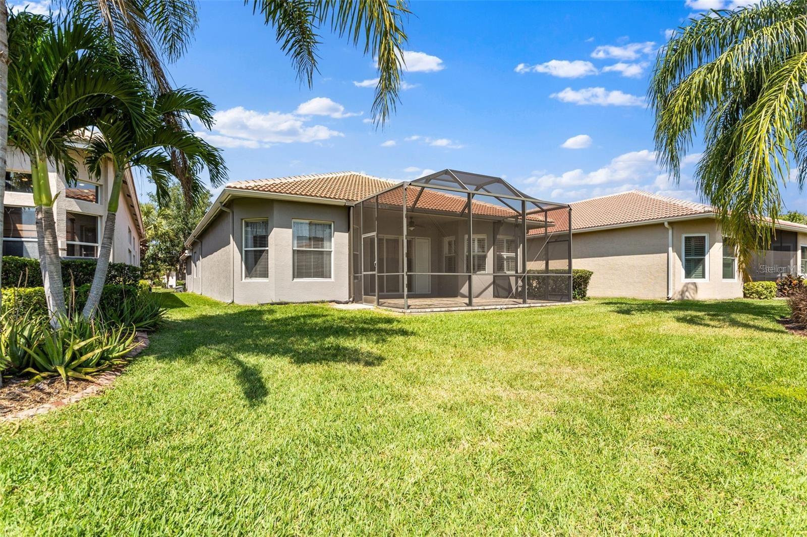 4925 SANDY BROOK CIR — photo 32