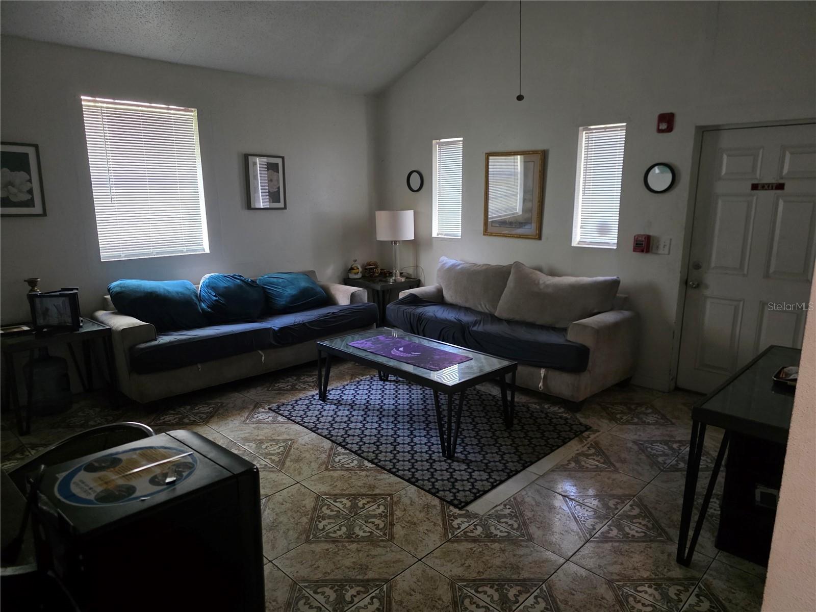 3708 E YUKON ST — photo 8