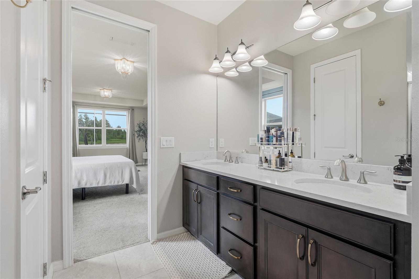 19284 BRIARBROOK DR — photo 36