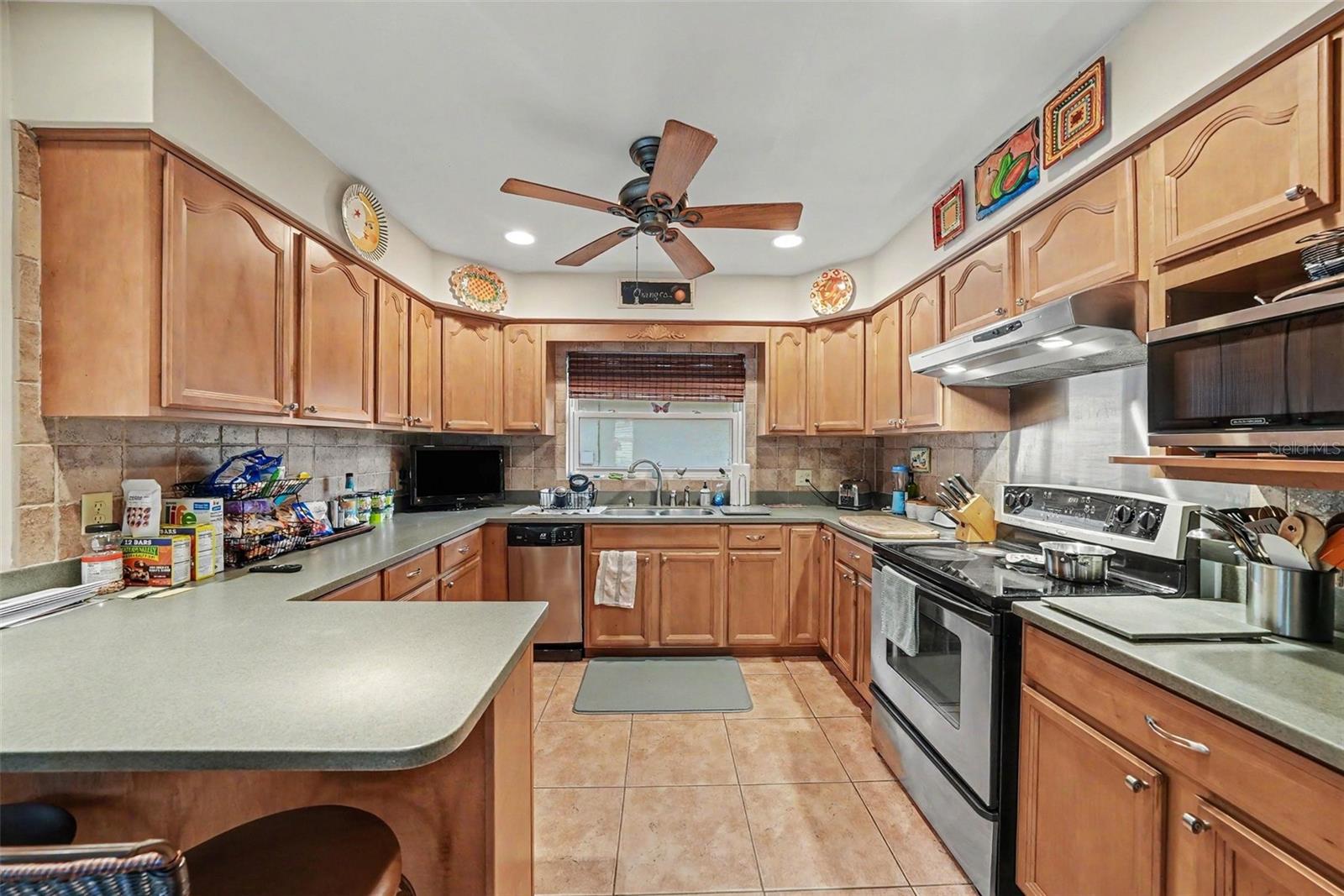 1491 SAN HELEN DR — photo 11