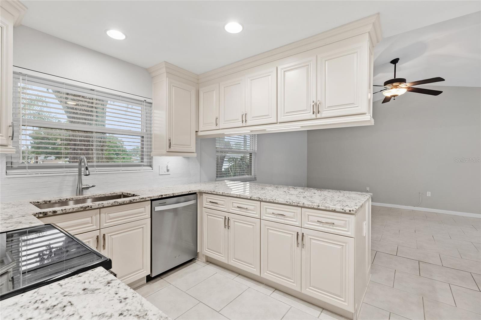 4897 HARBOR WOODS DR — photo 17