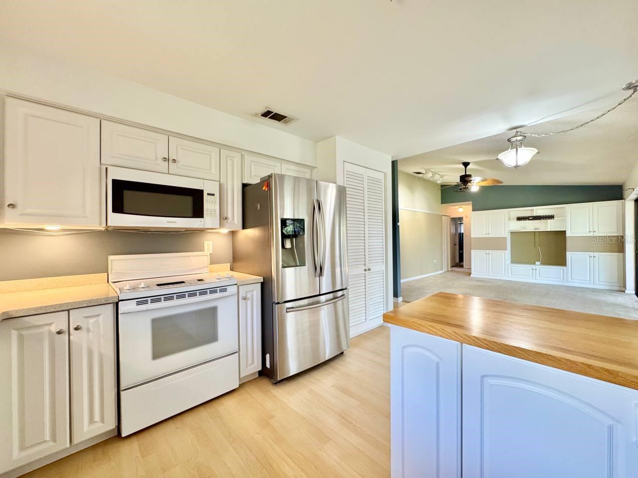 3195 CHAMBLEE LN — photo 10