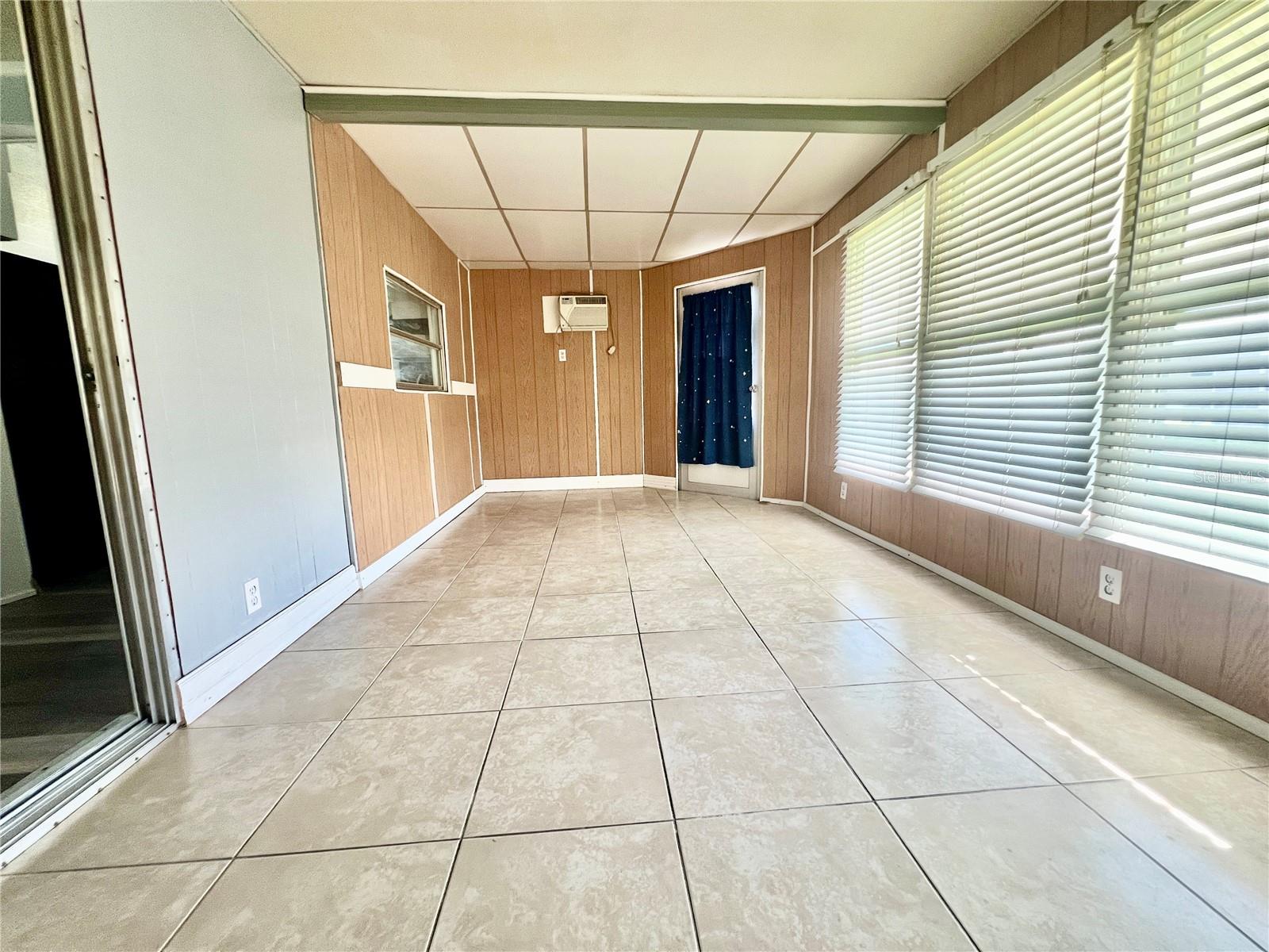 10811 FREEDOM DR — photo 11