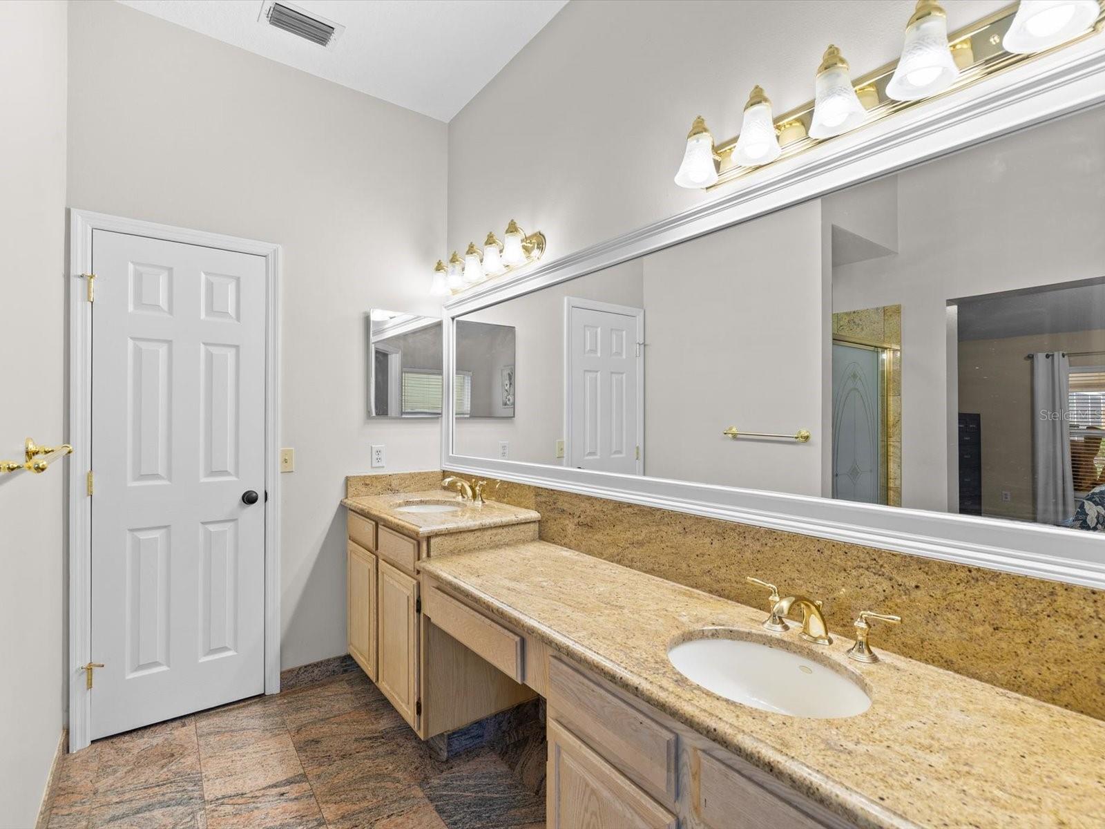 5416 WINDBRUSH DR — photo 21