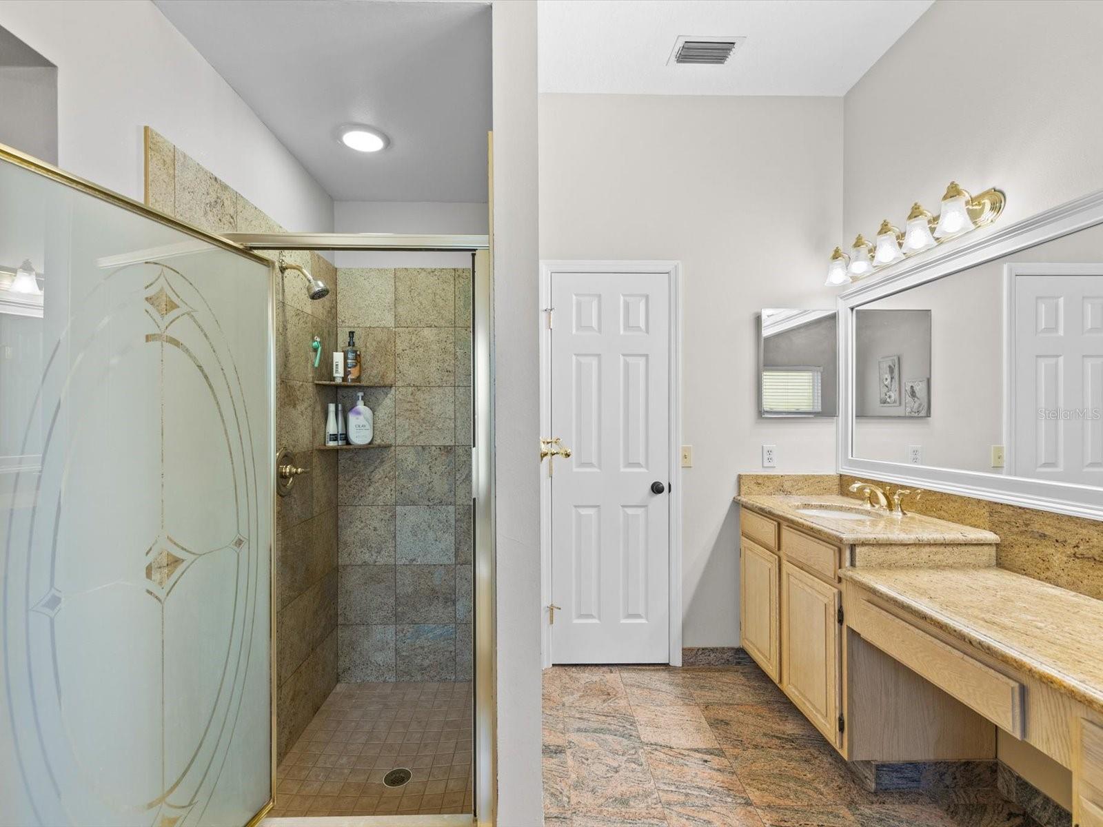 5416 WINDBRUSH DR — photo 22