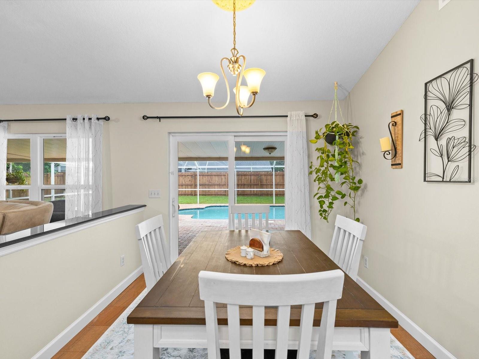 5416 WINDBRUSH DR — photo 33