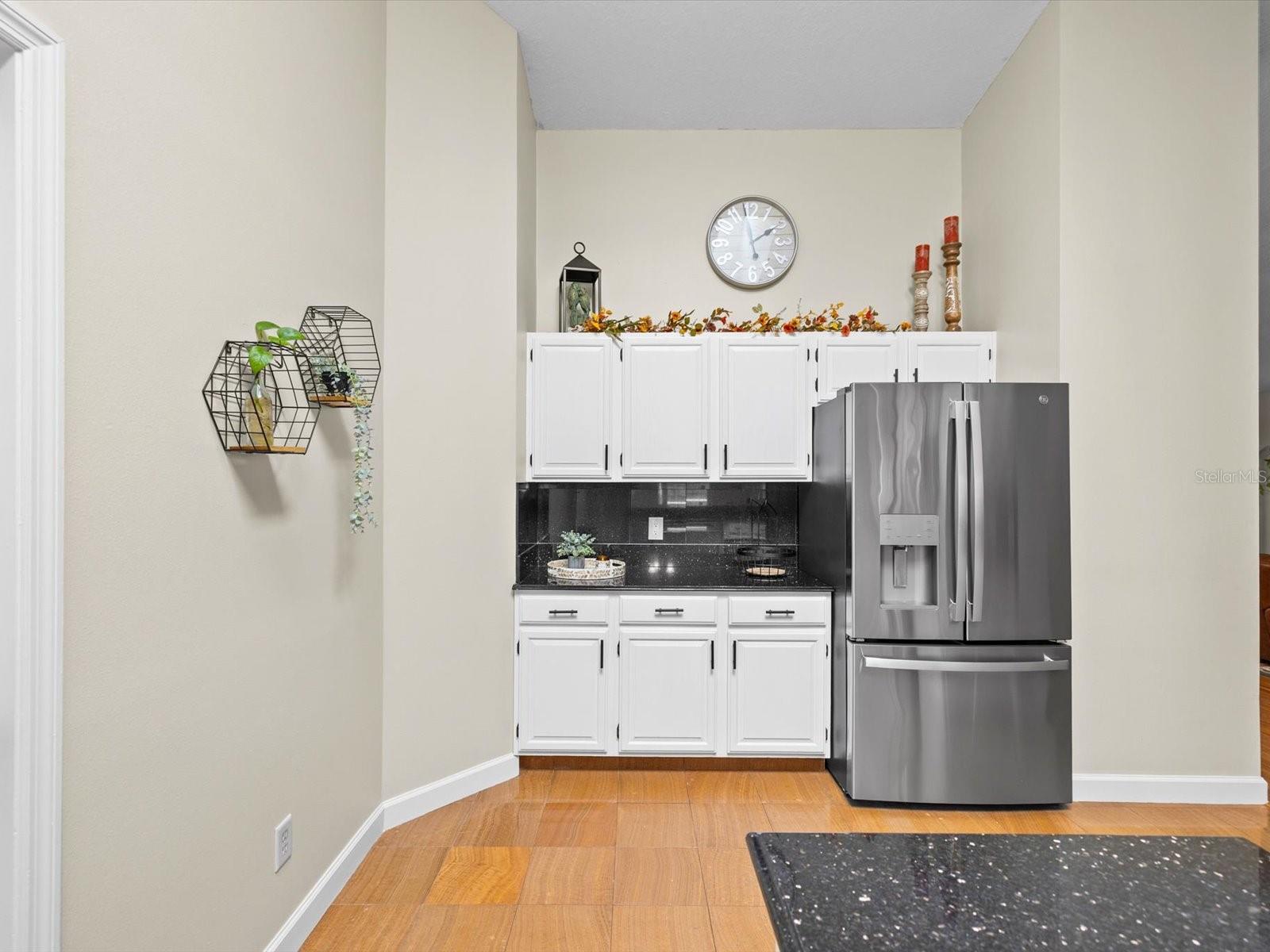 5416 WINDBRUSH DR — photo 13