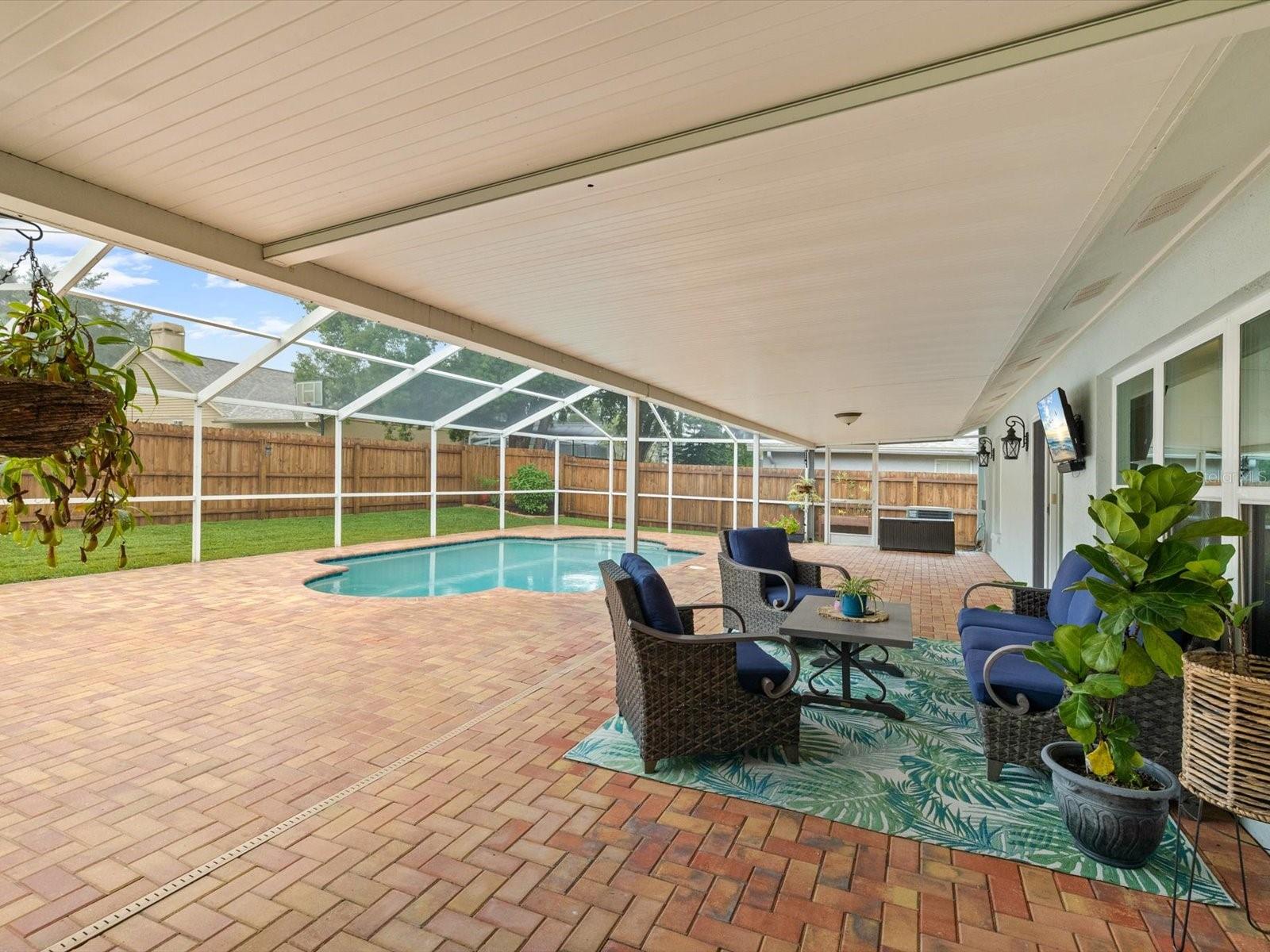 5416 WINDBRUSH DR — photo 42