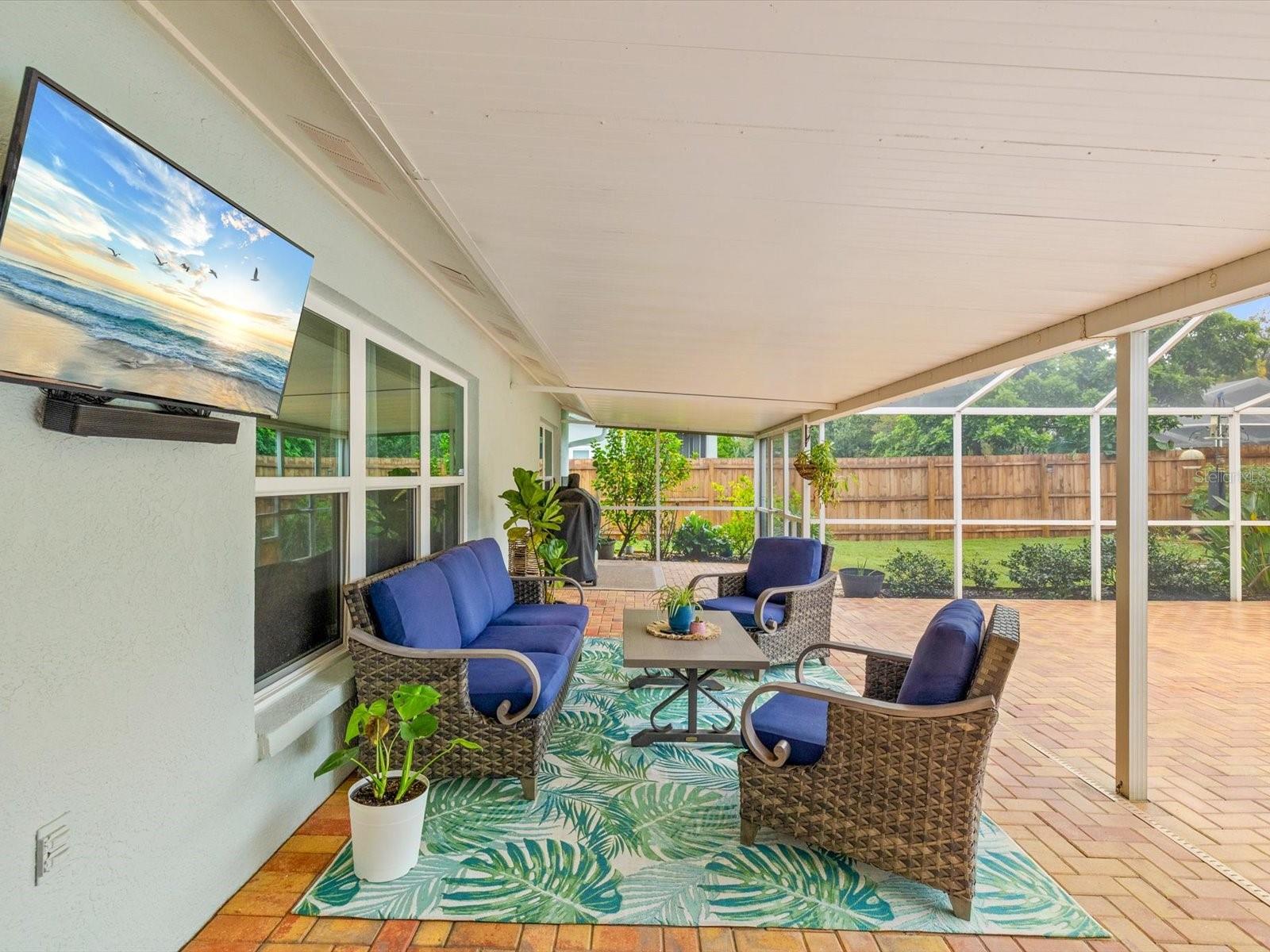 5416 WINDBRUSH DR — photo 40