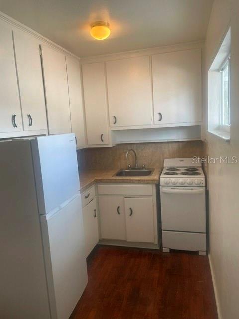 2919 DARTMOUTH AVE N #1/2 — photo 6