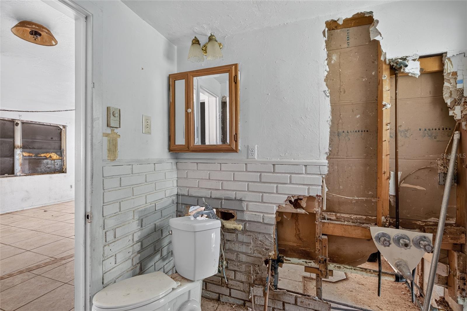 6701 POMANDER AVE — photo 14