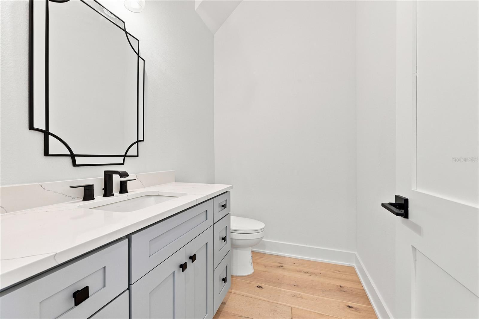 4324 W GRAY ST #2 — photo 28