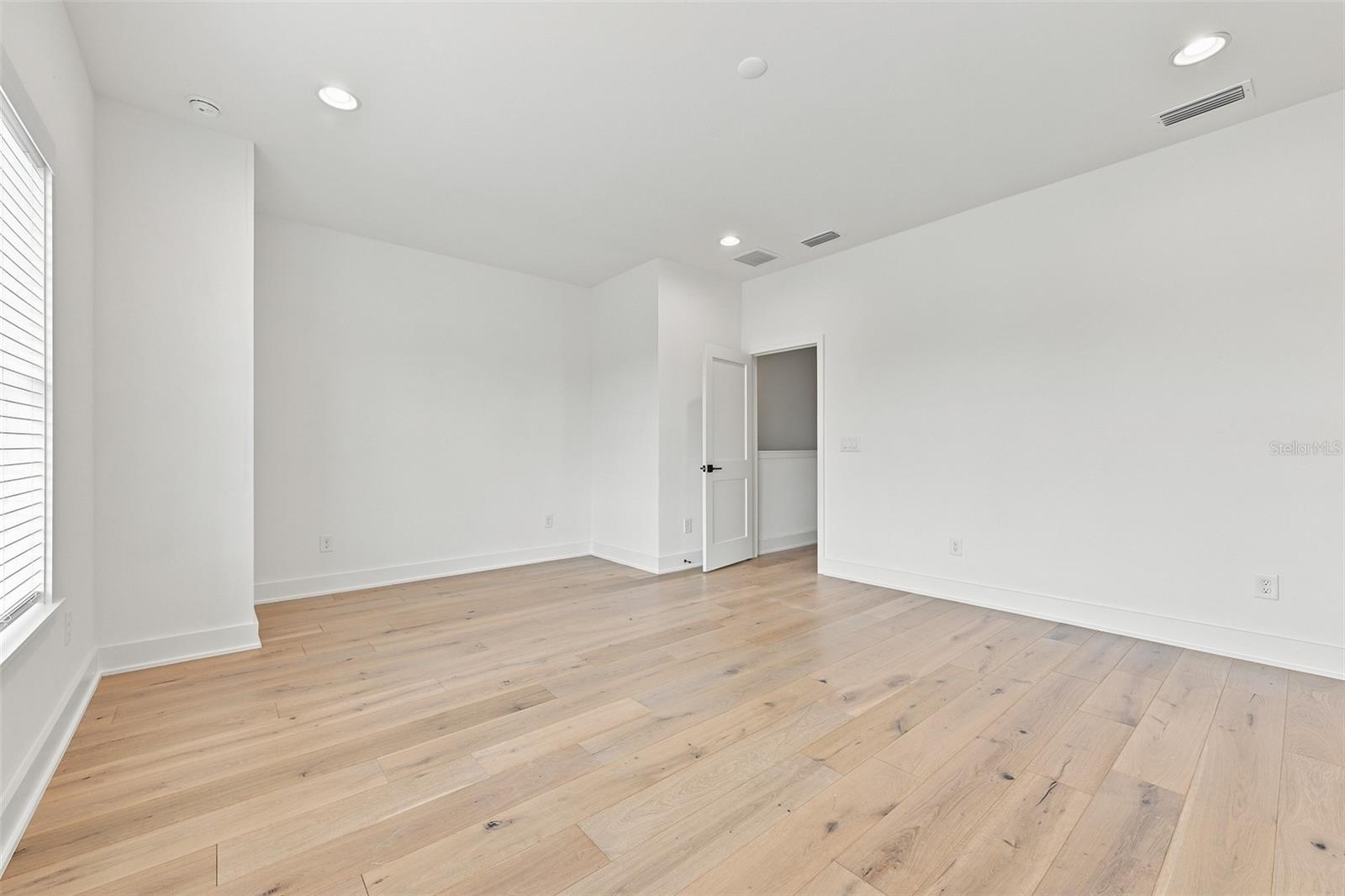 4324 W GRAY ST #2 — photo 24