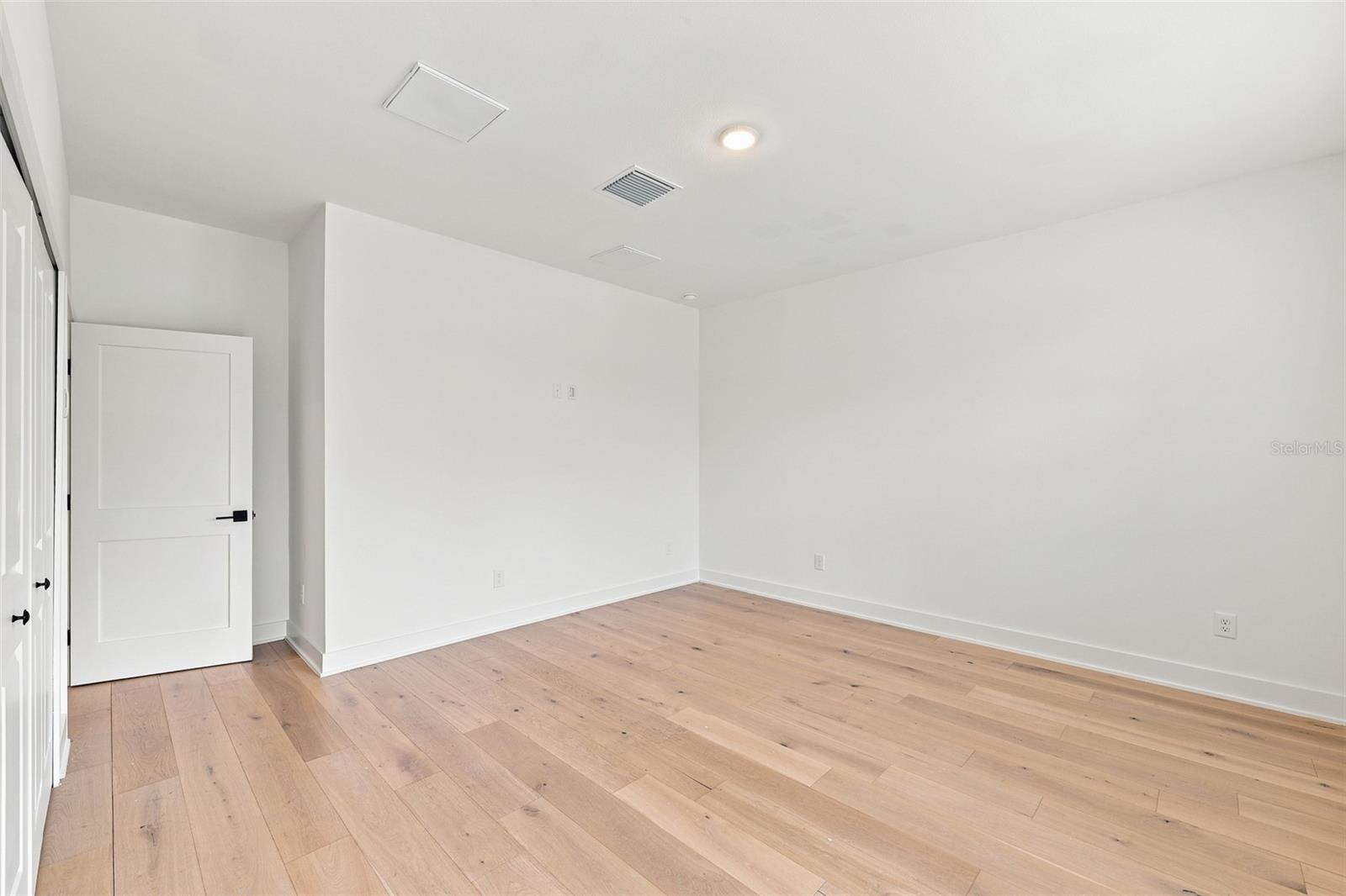 4324 W GRAY ST #2 — photo 14