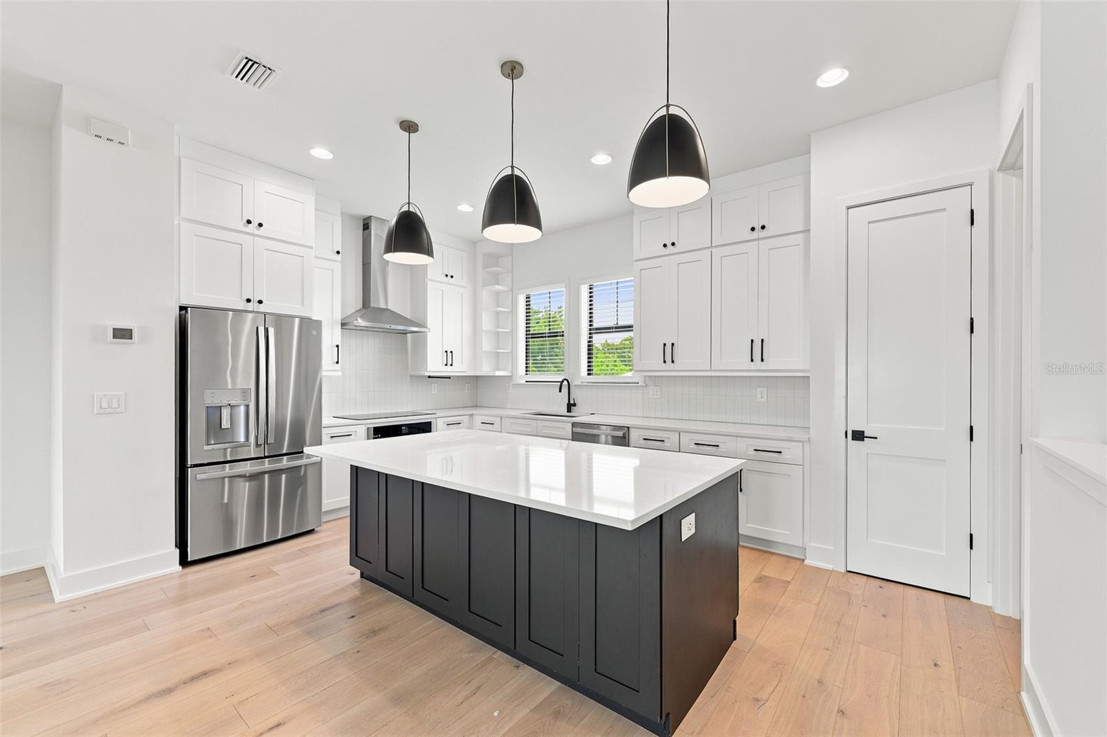 4324 W GRAY ST #2 — photo 9