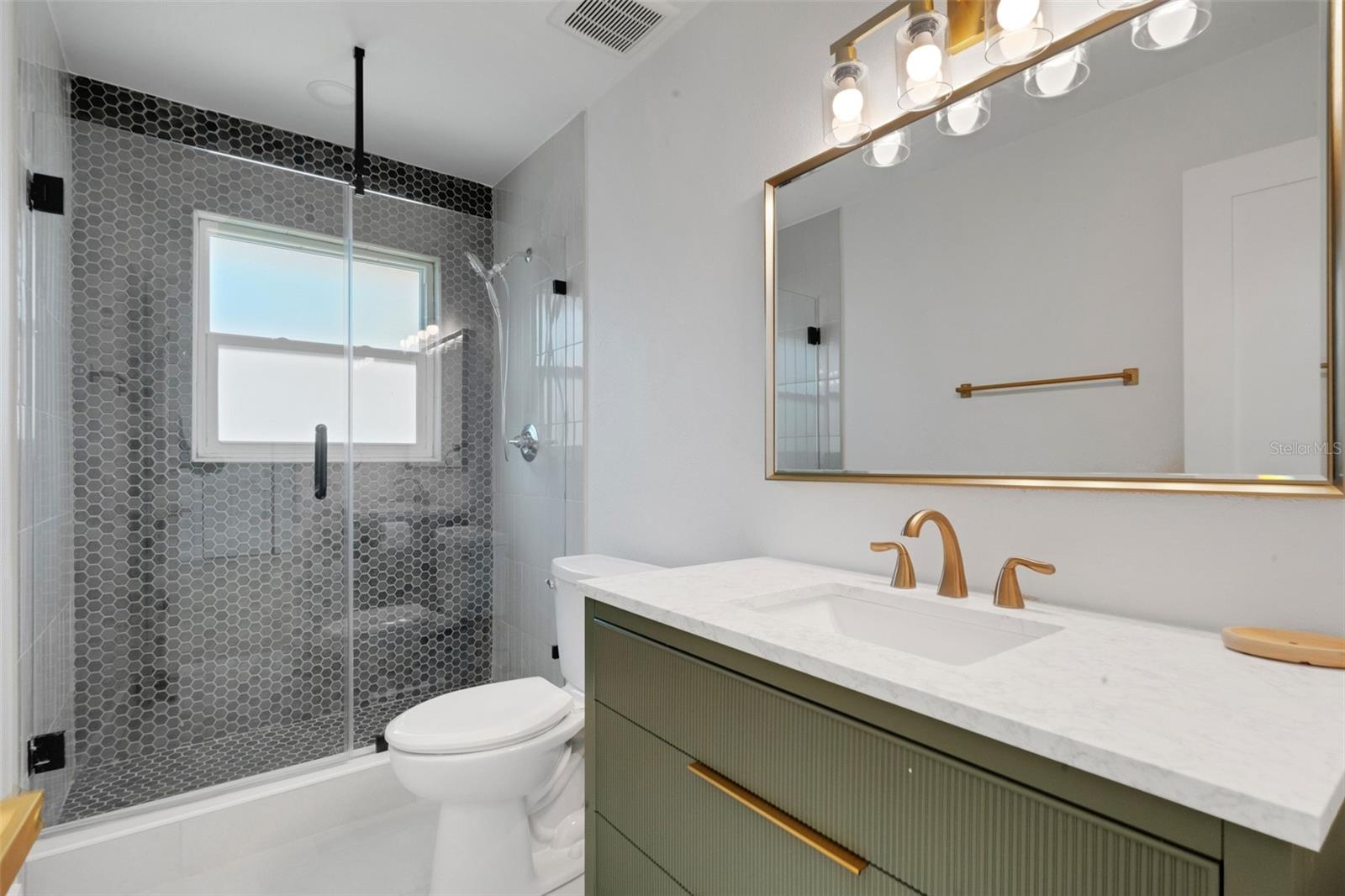 187 BEL FOREST DR #B — photo 2