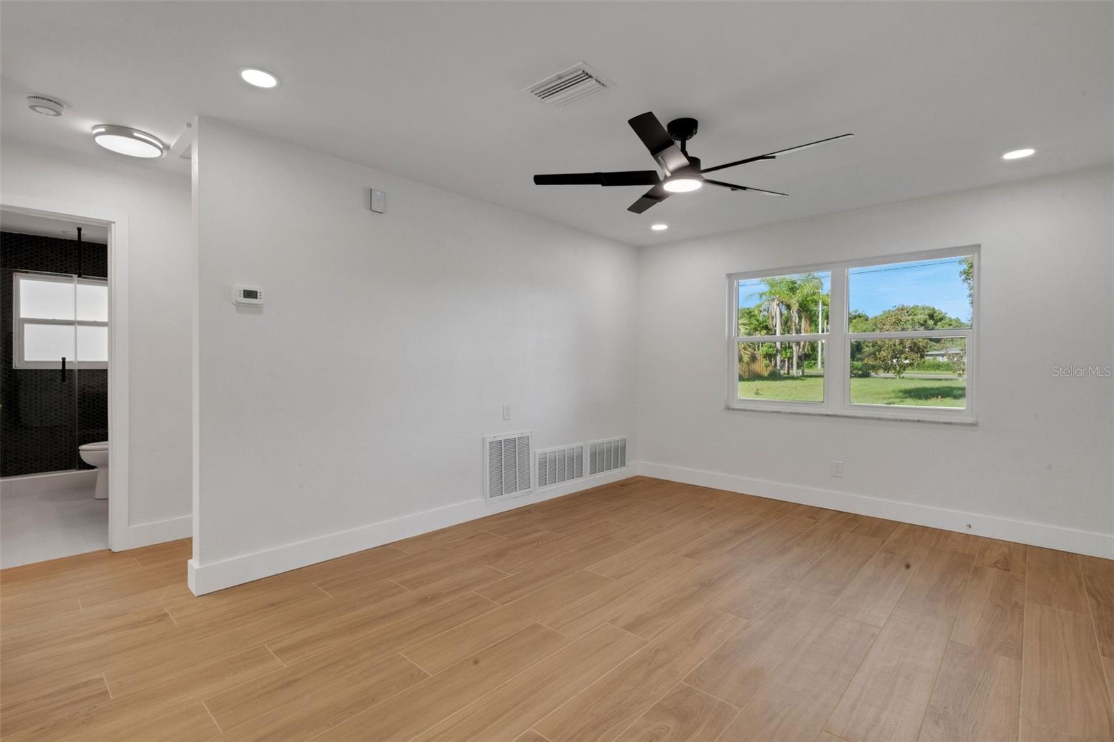 187 BEL FOREST DR #B — photo 18