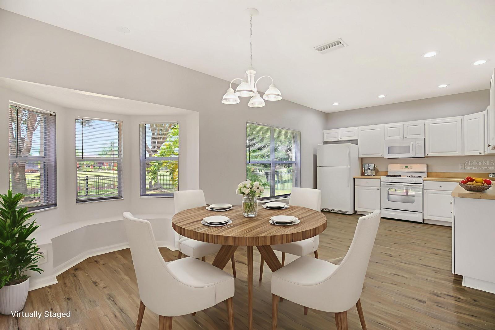 6349 BRIDGECREST DR — photo 10