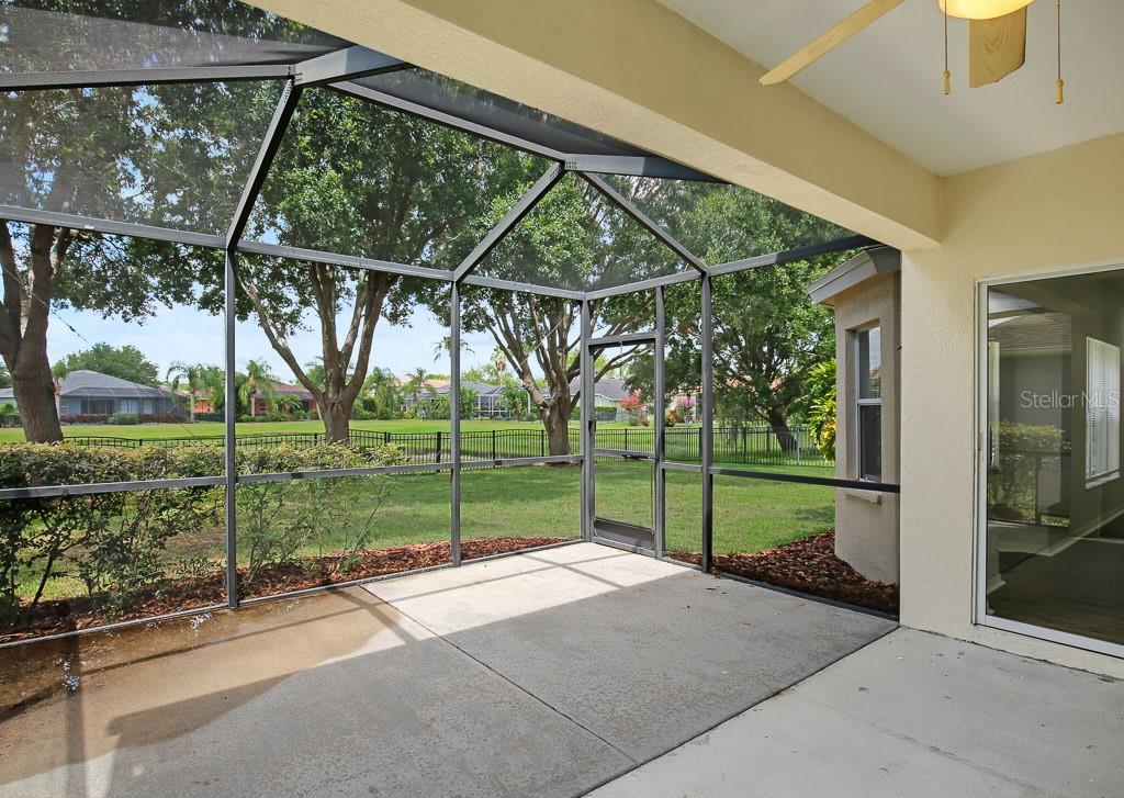 6349 BRIDGECREST DR — photo 27