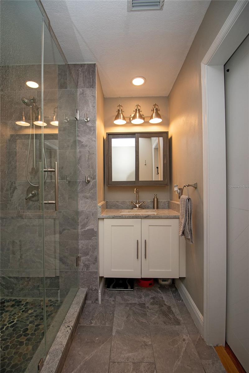 1640 CAPE HOPE AVE NE #2 — photo 21
