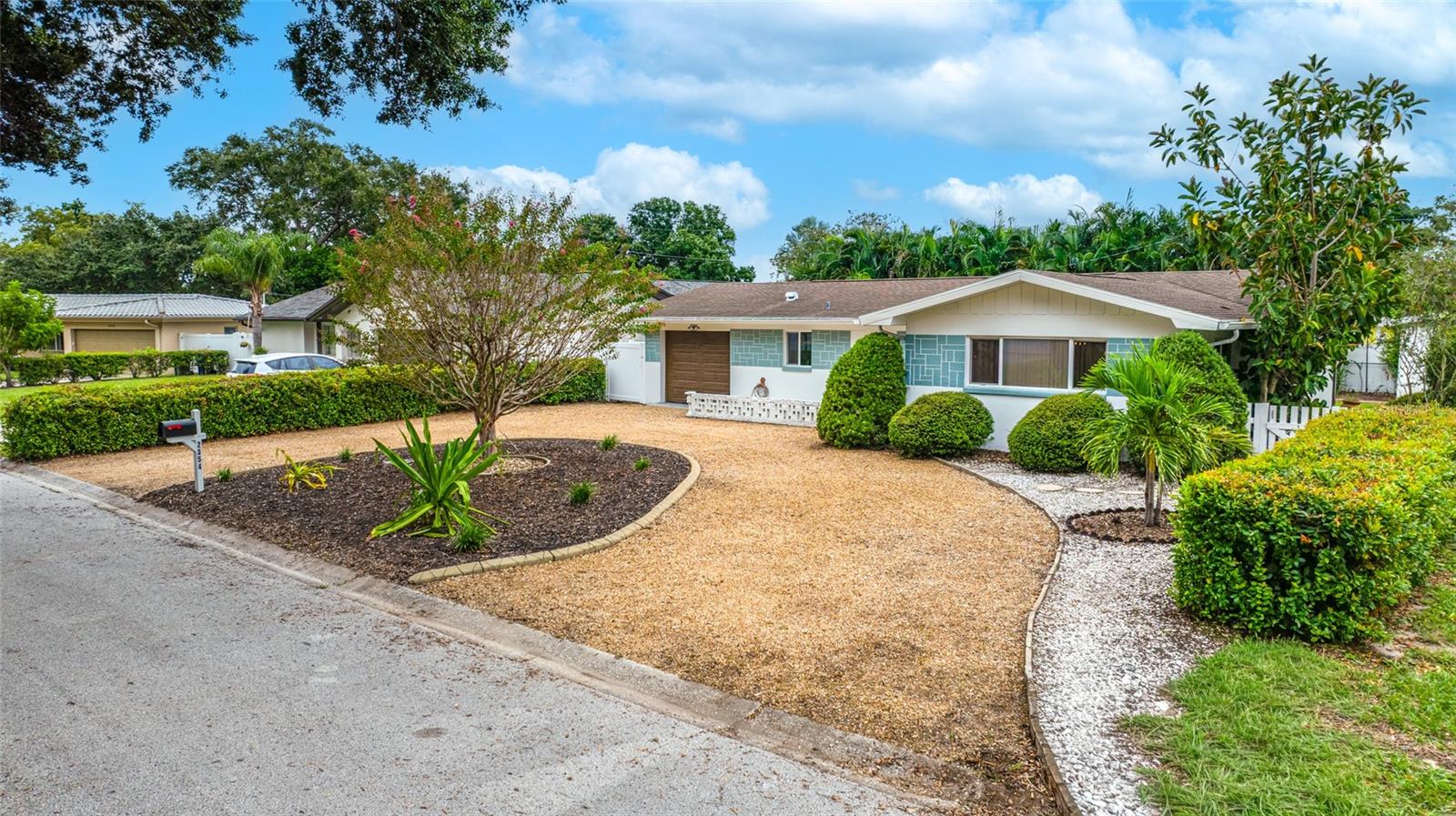 2354 KILGORE DR — photo 2