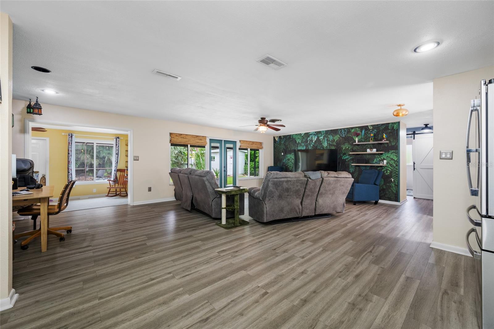 2354 KILGORE DR — photo 25