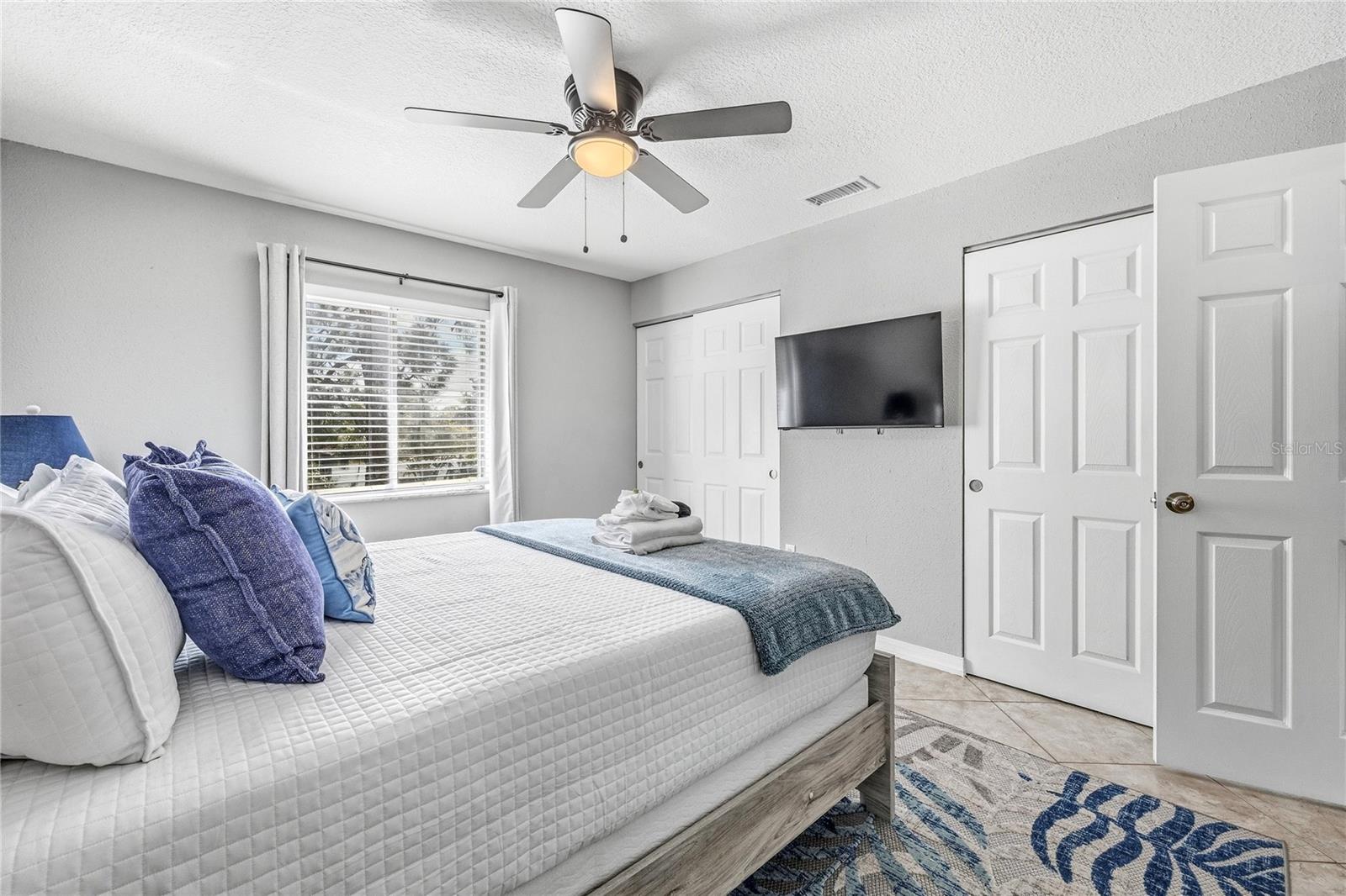 2744 HIDDEN LAKE BLVD #C — photo 15