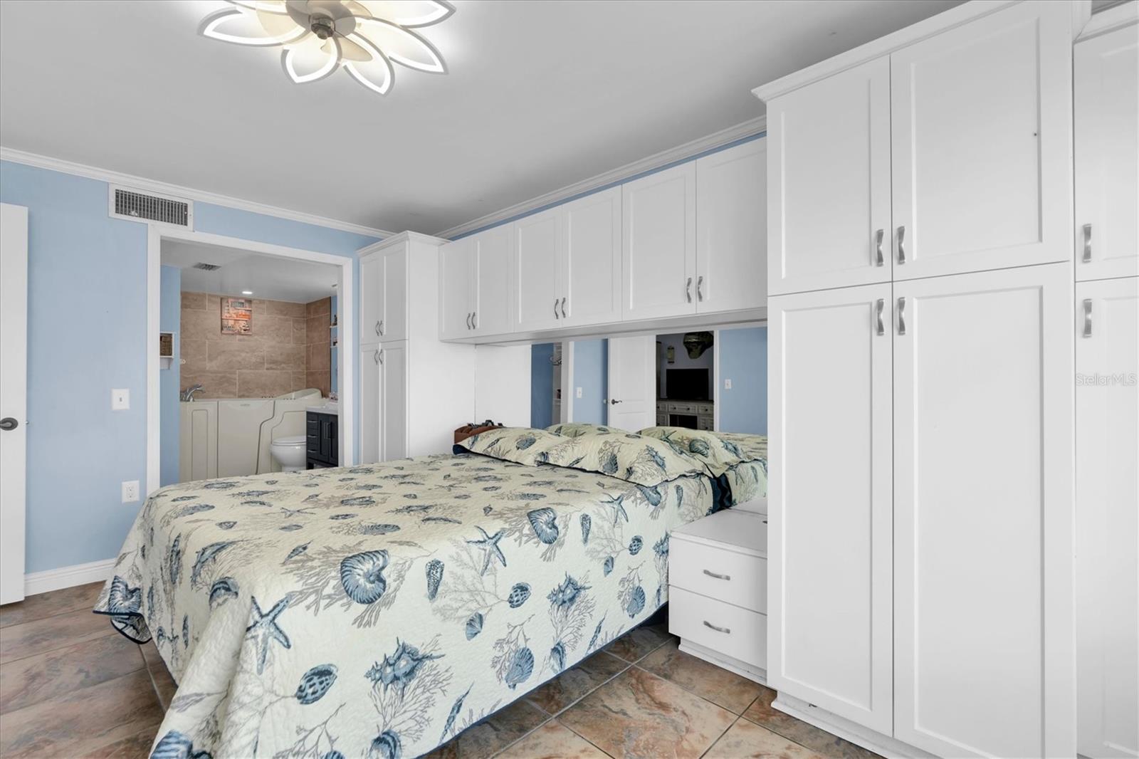 6372 PALMA DEL MAR BLVD S #111 — photo 16