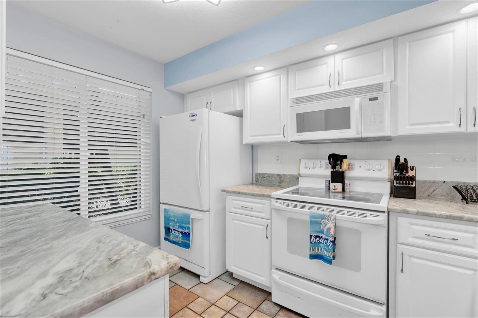 6372 PALMA DEL MAR BLVD S #111 — photo 11