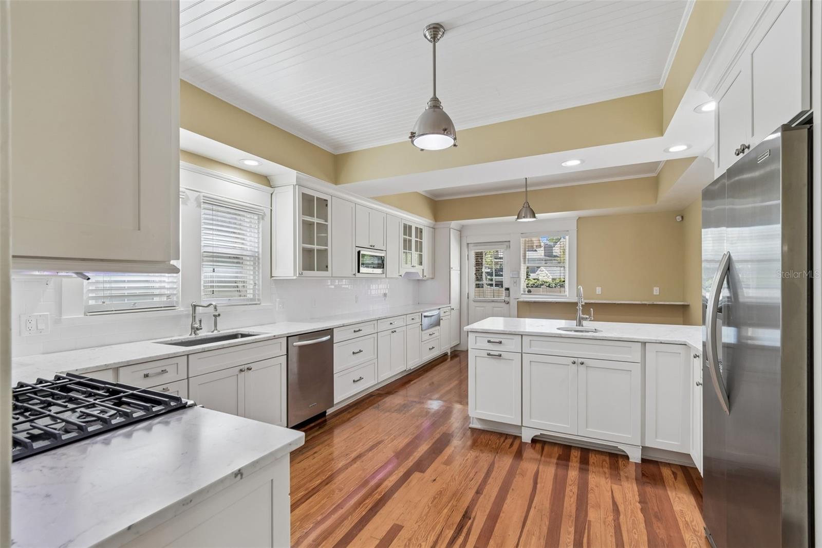 1505 S HOWARD AVE — photo 14