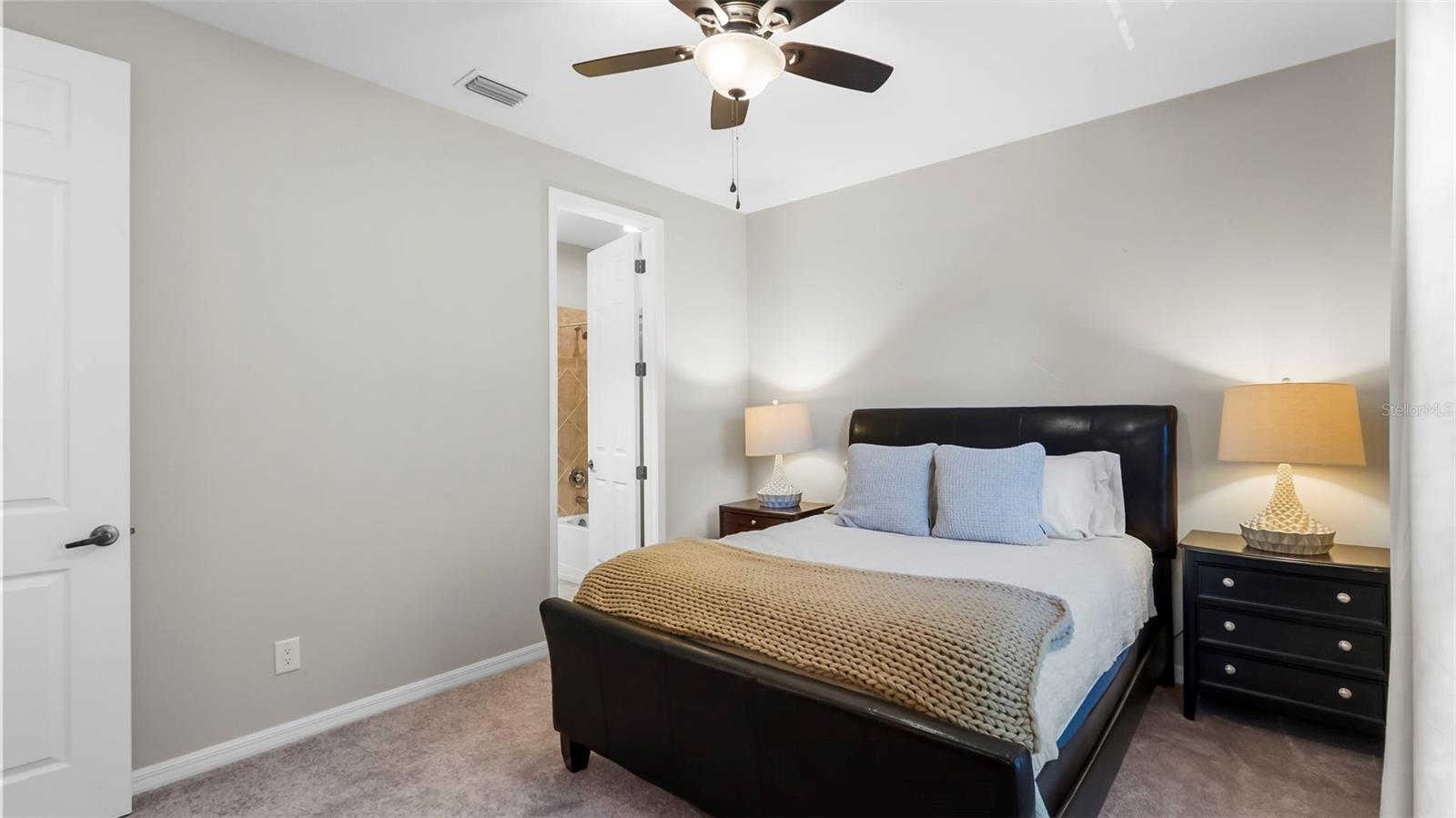20316 HERITAGE POINT DR — photo 29