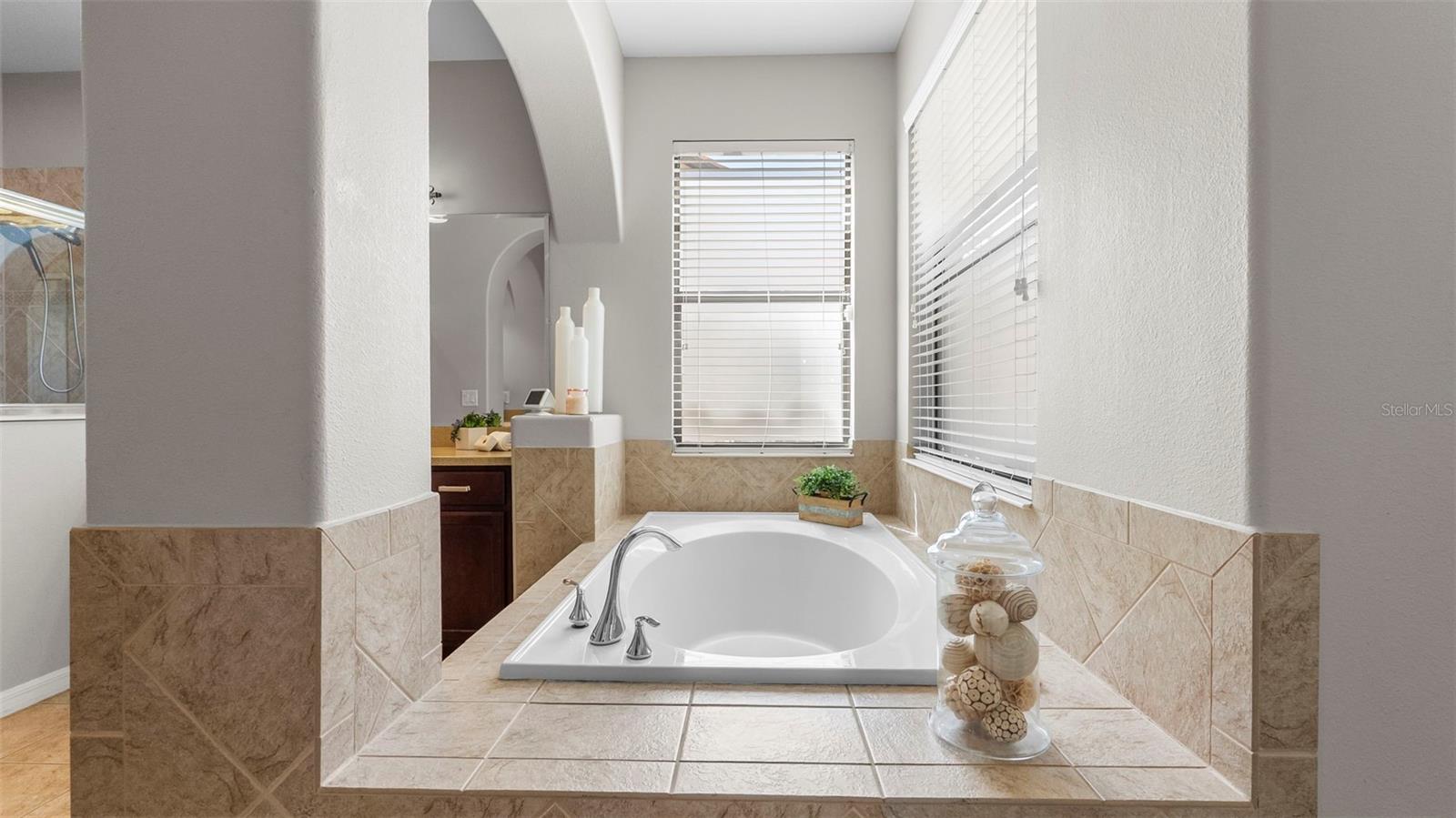 20316 HERITAGE POINT DR — photo 25