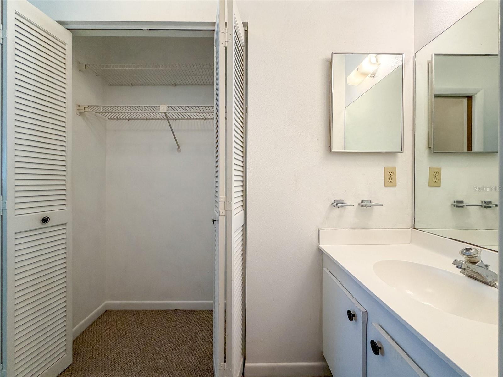 3114 37TH LN S #B — photo 46